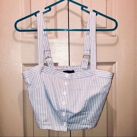 Forever 21 Tops - Forever 21 Striped crop top